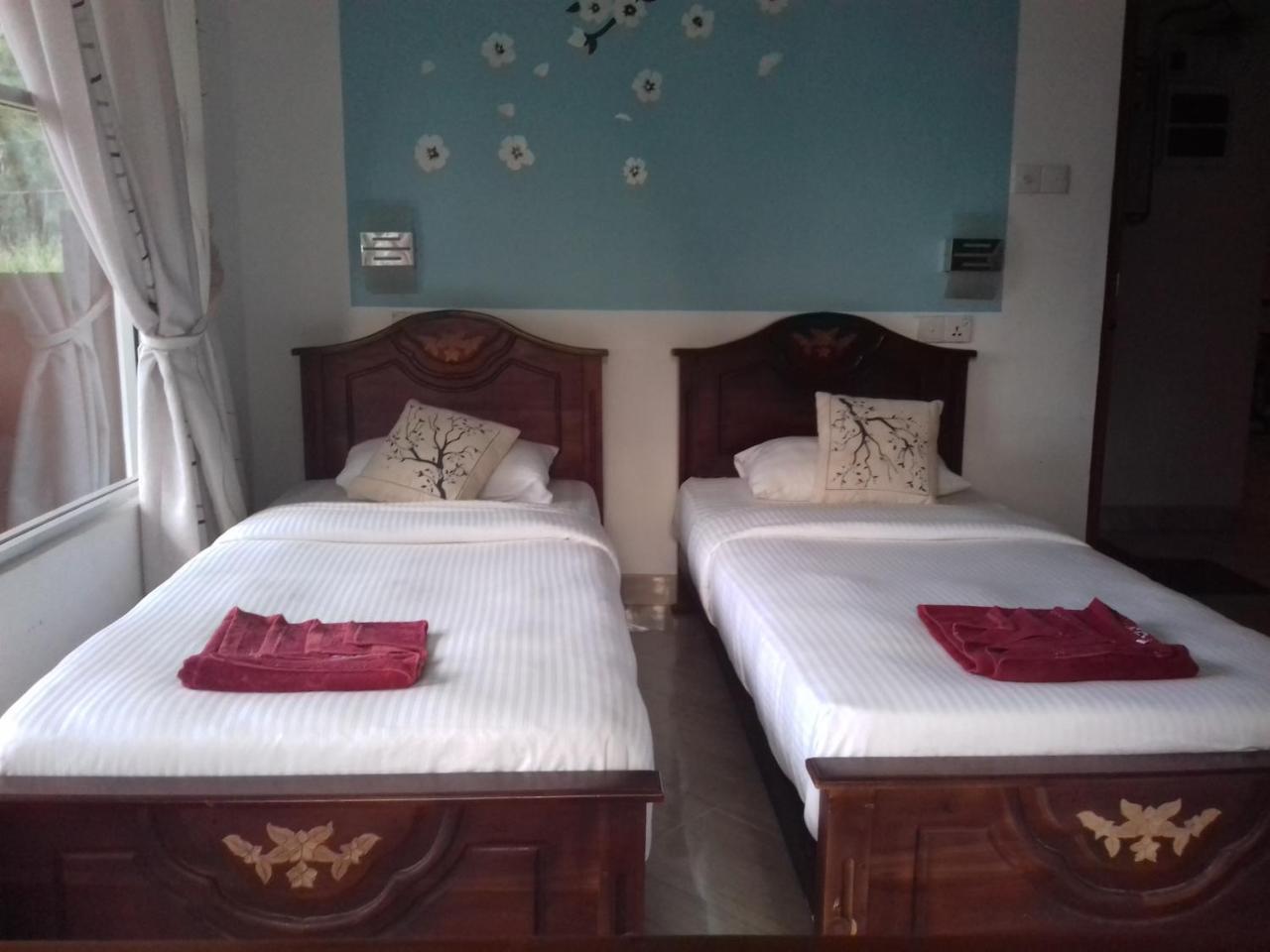 Hotel Sun Breeze Ella Exterior foto