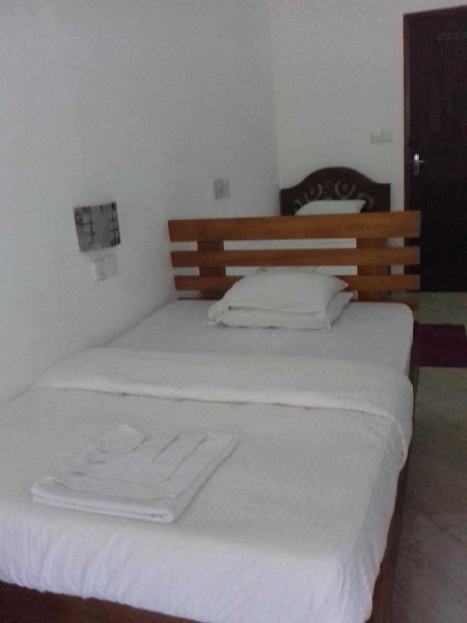 Hotel Sun Breeze Ella Exterior foto